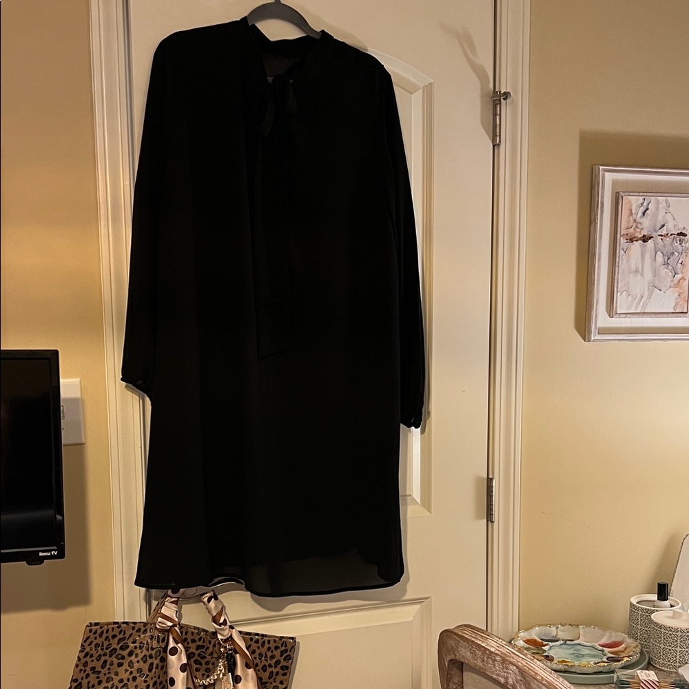 SHEIN Elegant Black Long Sleeve Dress